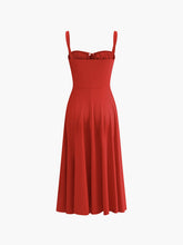 Langes Kleid in A-Linie mit Schlitz und Bindeband vorne